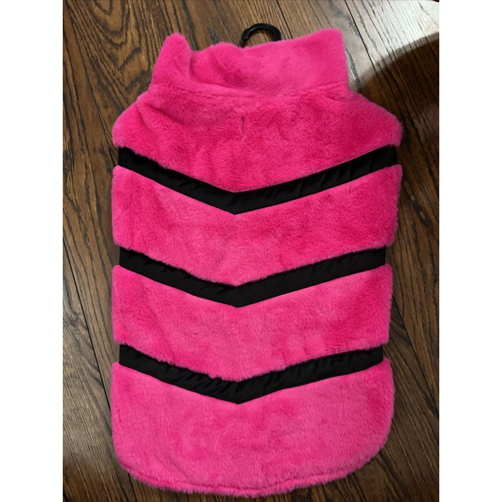 Berkshire Pet Pink Black V Striped Faux‎ Fur Dog Coat Satin Lined LARGE
